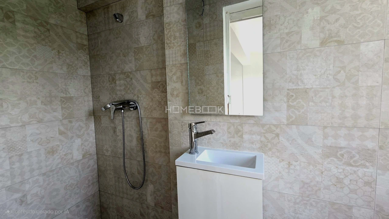 Moradia T5 para Venda em Agualva e Mira-Sintra Foto 23