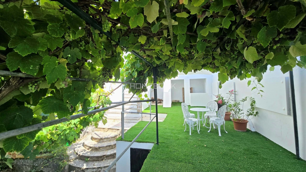 Moradia T5 para Venda em Agualva e Mira-Sintra Foto 4