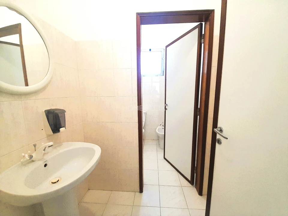 Escritório para Arrendamento em Mafra Foto 5