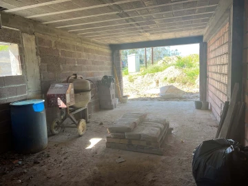 Moradia T3 para Venda em Cela