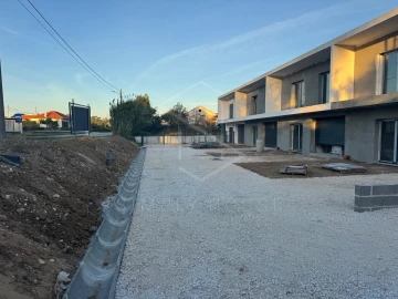 Moradia T3 para Venda em Cela