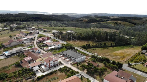 Moradia T3 para Venda em Cela