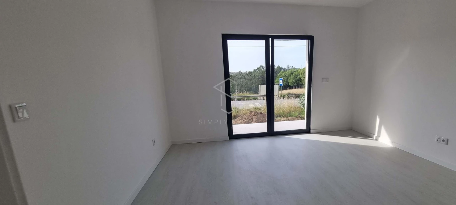 Moradia T3 para Venda em Cela Foto 17
