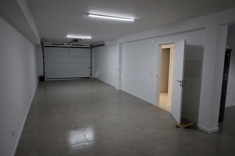 Moradia T3 para Venda em Cela Foto 56
