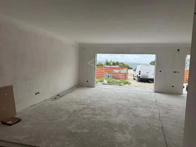 Moradia T3 para Venda em Cela Foto 14
