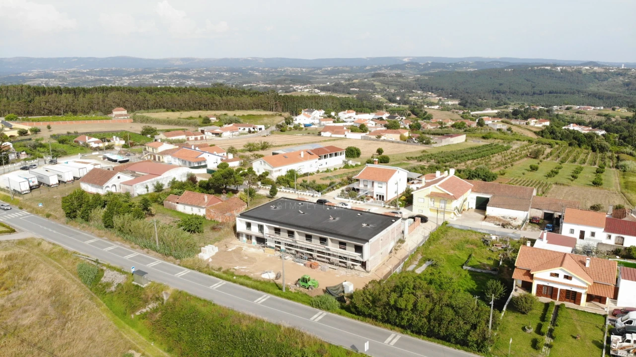 Moradia T3 para Venda em Cela Foto 57