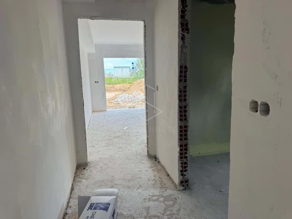 Moradia T3 para Venda em Cela Foto 23