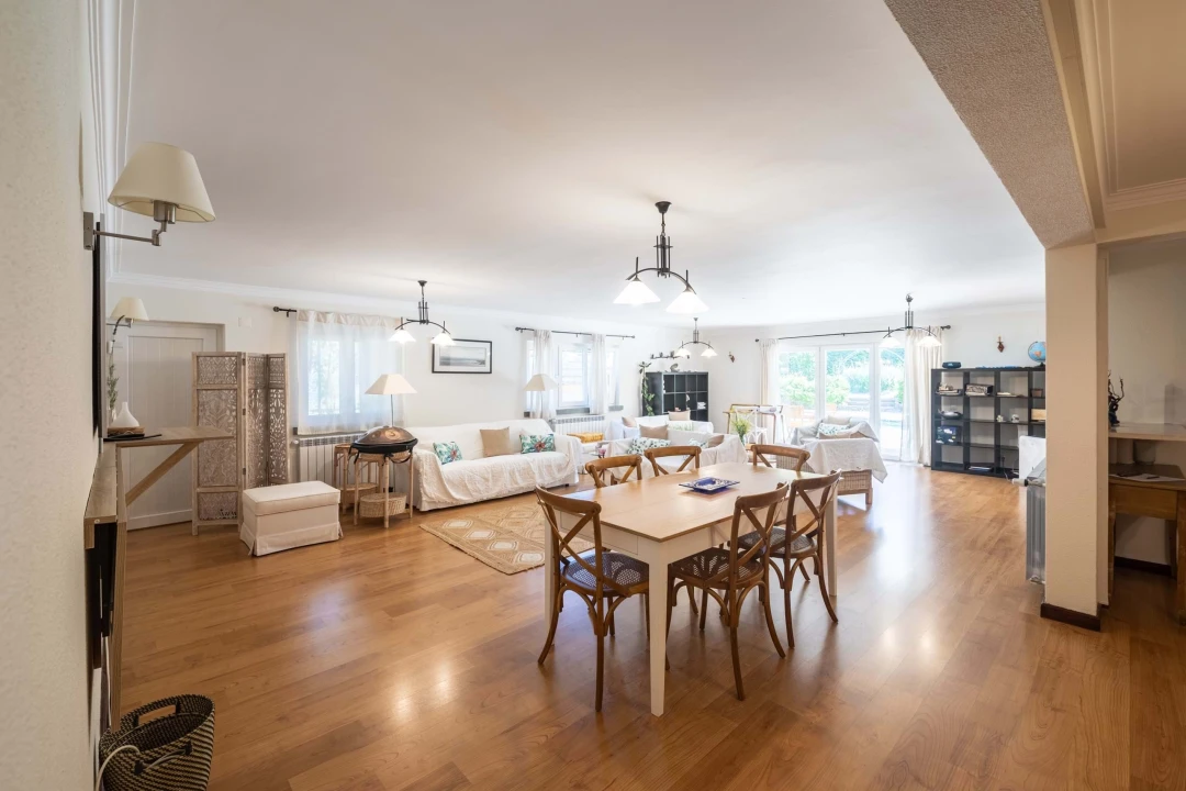 Moradia T8 para Venda em Cascais e Estoril Foto 23