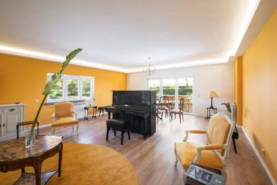 Moradia T8 para Venda em Cascais e Estoril