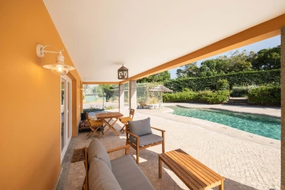 Moradia T8 para Venda em Cascais e Estoril