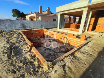 Moradia T5 para Venda em Azeitão (São Lourenço e São Simão)