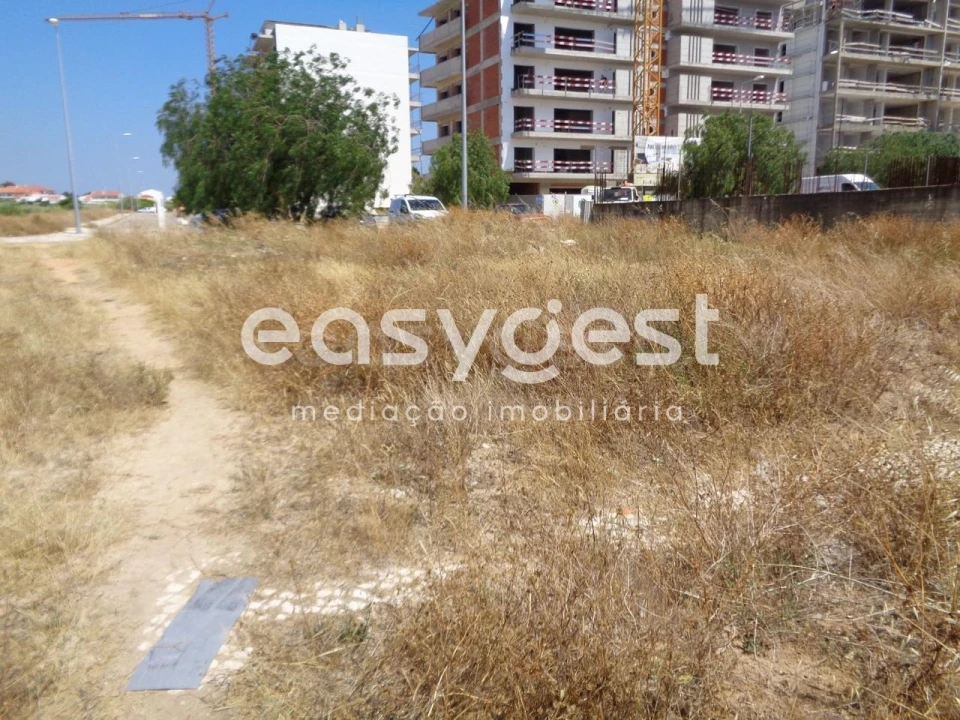 Terreno para Venda em Faro (Sé e São Pedro) Foto 4