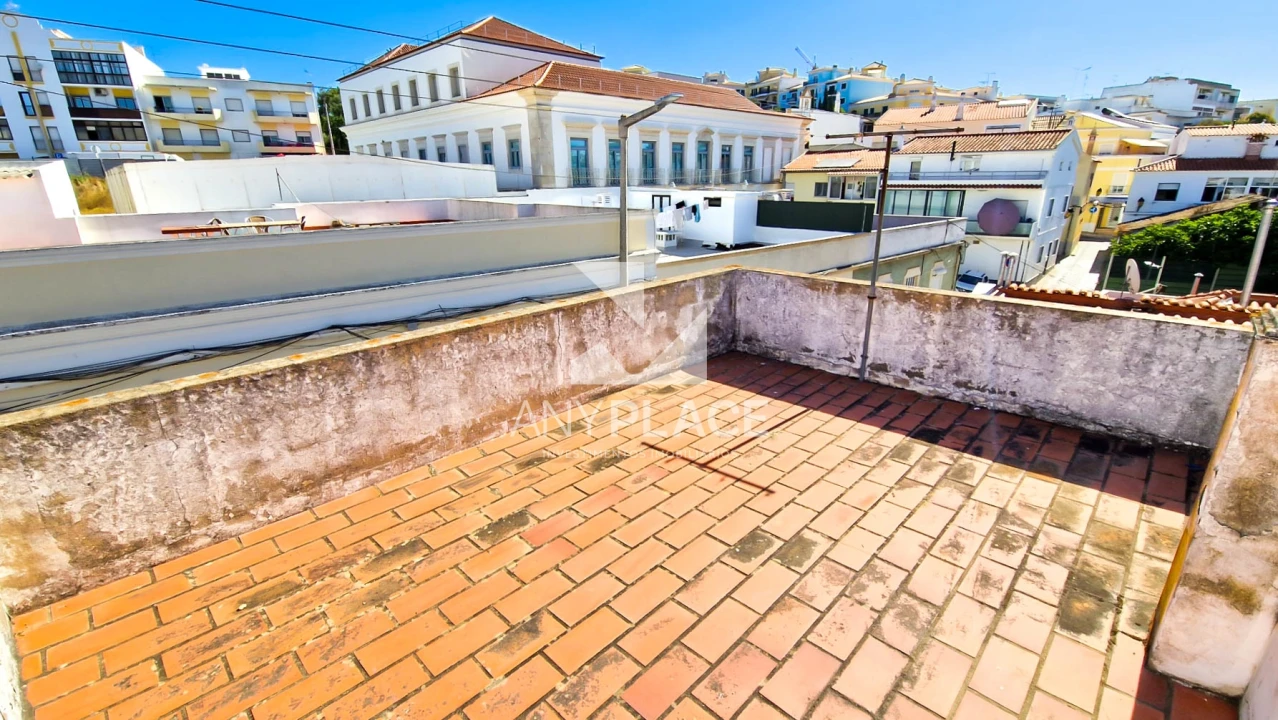 Moradia T3 para Venda em Loule (São Sebastião) Foto 4