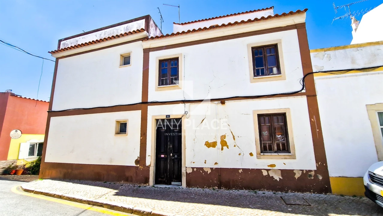 Moradia T3 para Venda em Loule (São Sebastião) Foto 1