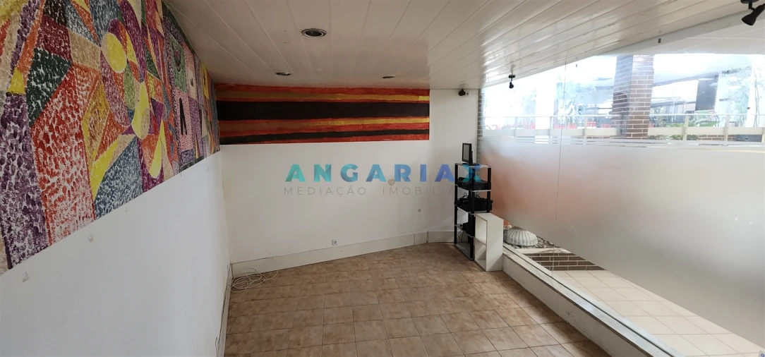 Loja para Arrendamento em Marinha Grande Foto 6