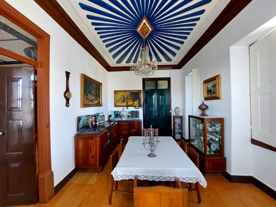 Moradia T4 para Venda em Insua Foto 6