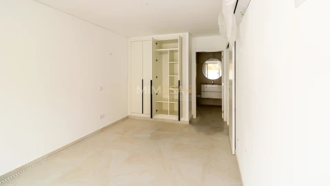 Apartamento T3 para Venda em Aljezur