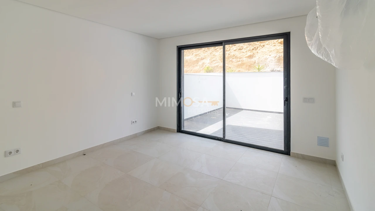 Apartamento T3 para Venda em Aljezur Foto 9