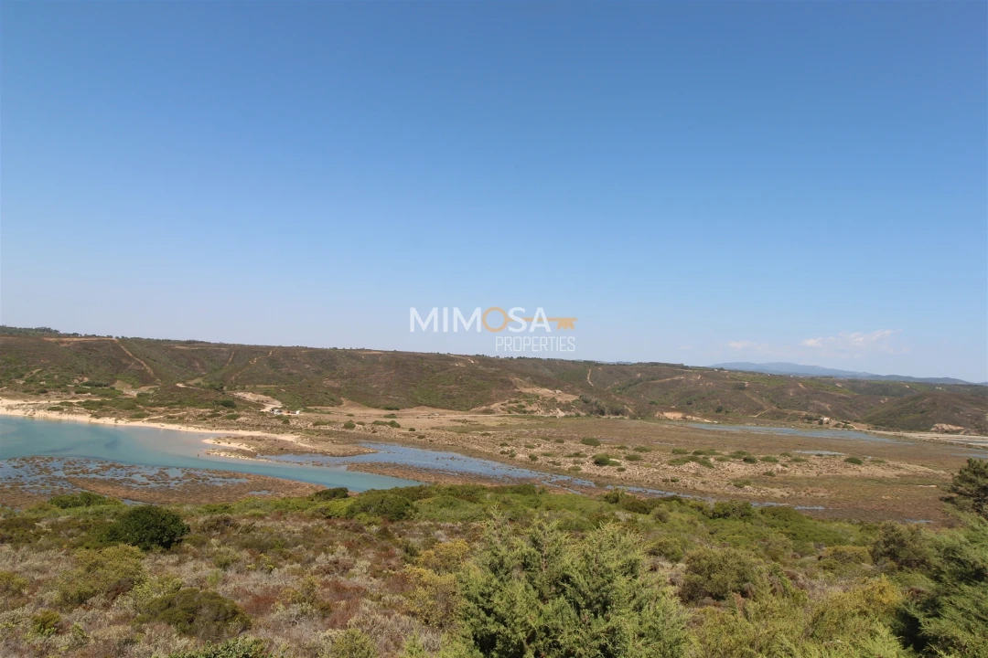 Apartamento T4 para Venda em Aljezur Foto 6