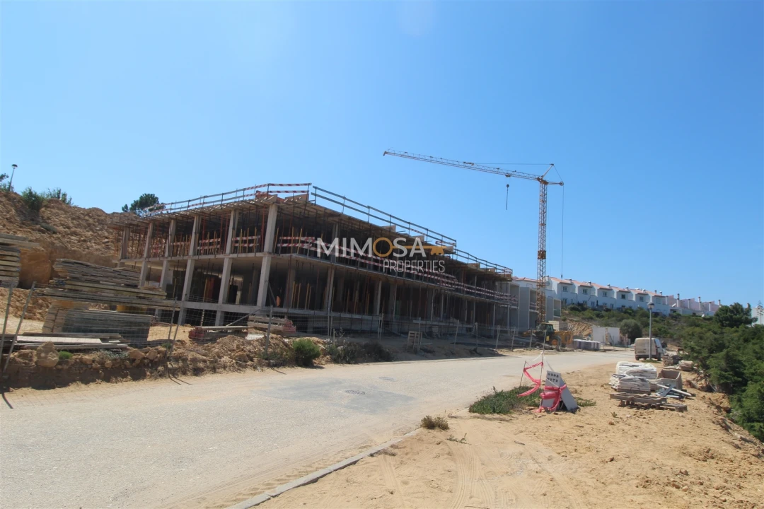 Apartamento T4 para Venda em Aljezur Foto 4