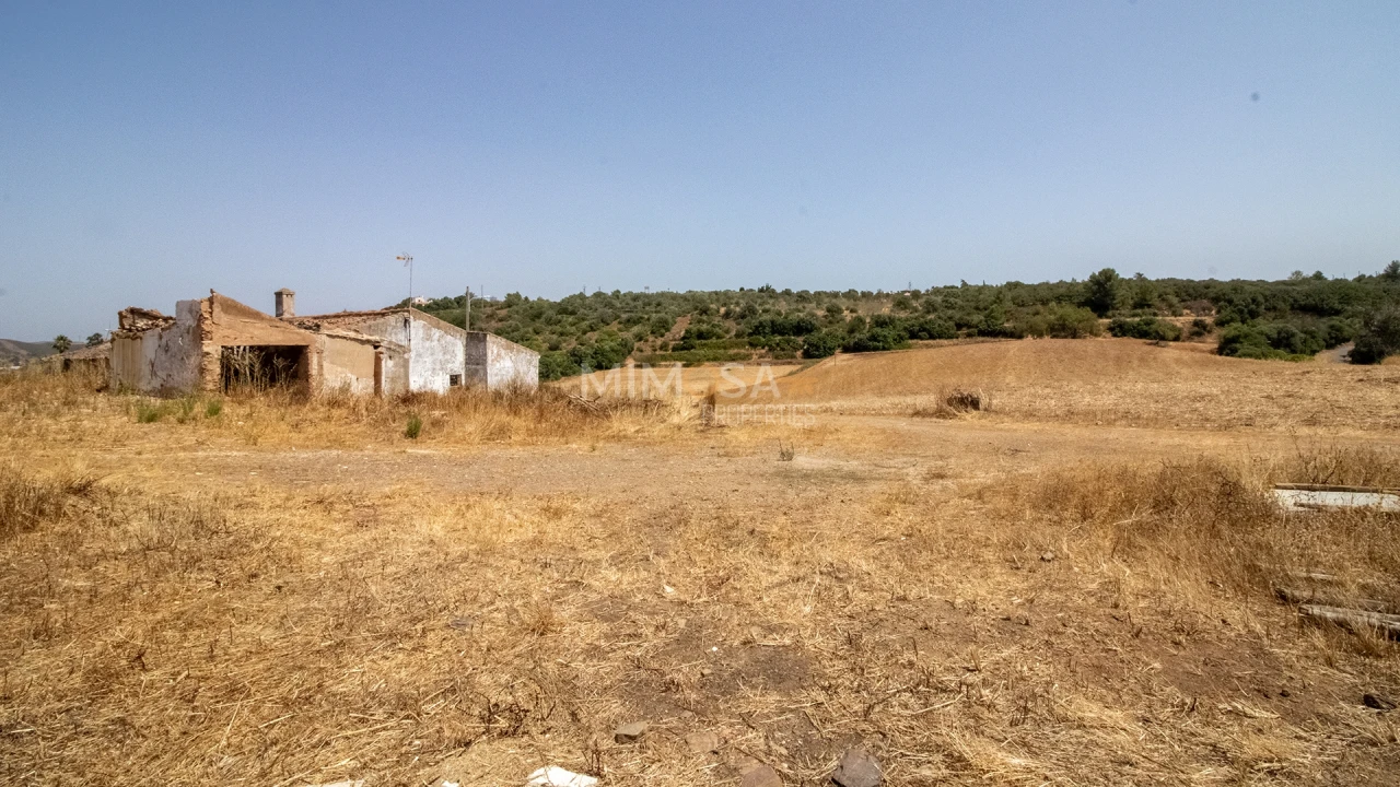 Terreno para Venda em Bensafrim e Barão de São João Foto 2