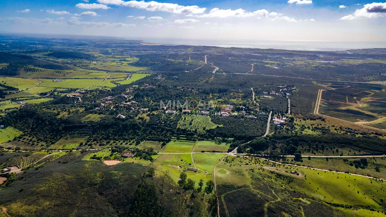 Terreno para Venda em Bensafrim e Barão de São João Foto 22
