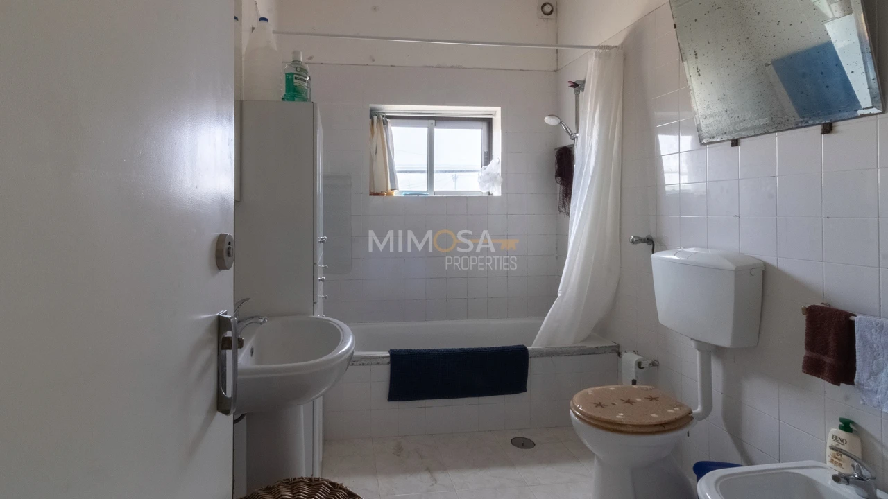 Moradia T3 para Venda em Vila de Sagres Foto 10