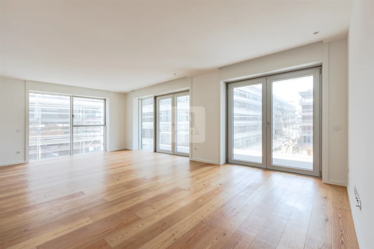 Apartamento T2 para Arrendamento em Canidelo Foto 2