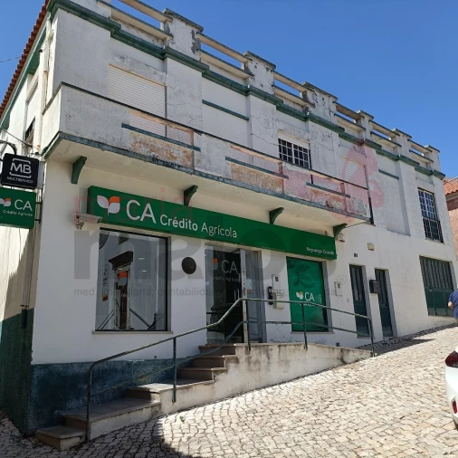 Apartamento T2 para Venda em Reguengo Grande Foto 4