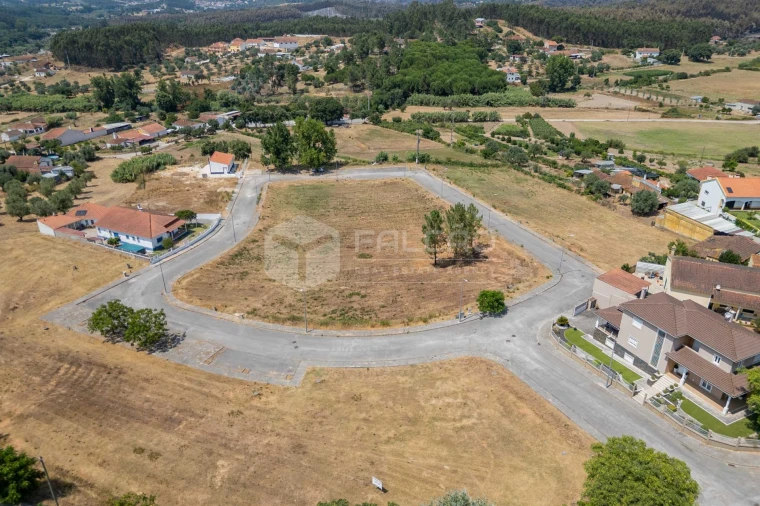 Terreno para Venda em Alcanede Foto 8