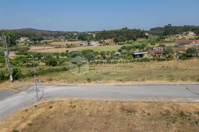 Terreno para Venda em Alcanede Foto 11