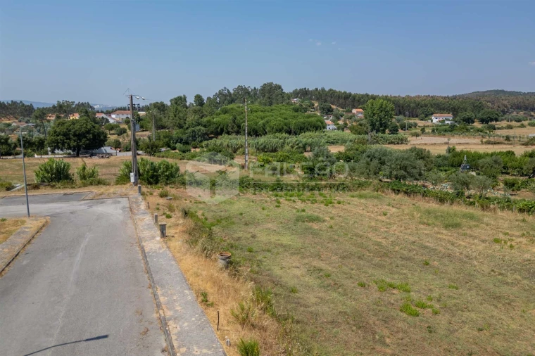 Terreno para Venda em Alcanede Foto 15