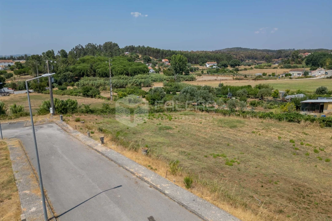 Terreno para Venda em Alcanede Foto 14