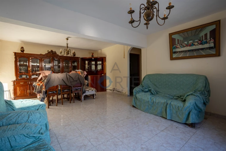 Moradia T3 para Venda em Vilar Chão Foto 19