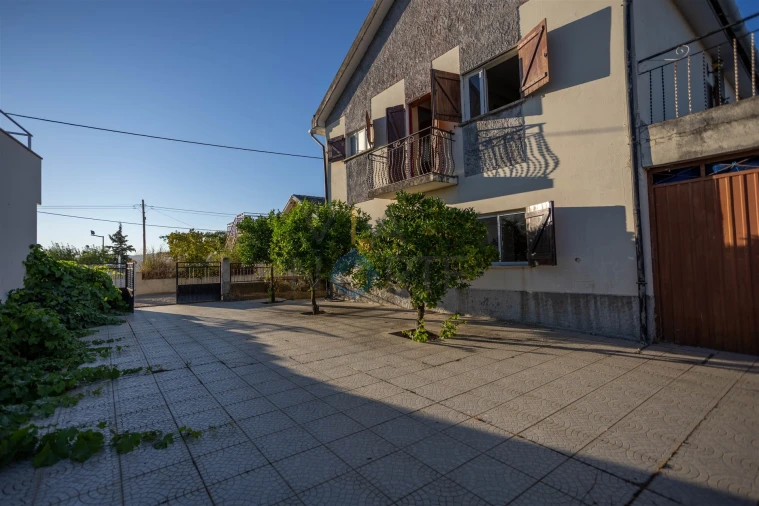 Moradia T3 para Venda em Vilar Chão Foto 4