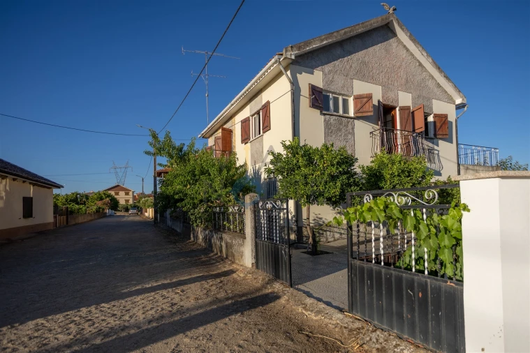 Moradia T3 para Venda em Vilar Chão Foto 2