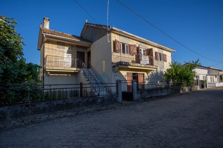 Moradia T3 para Venda em Vilar Chão