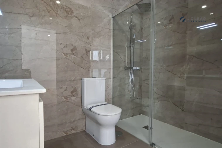 Apartamento T3 para Venda em Campo e Sobrado Foto 36