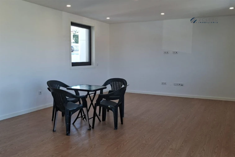 Apartamento T3 para Venda em Campo e Sobrado Foto 14