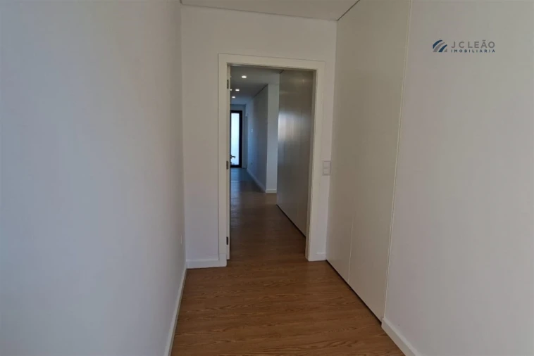 Apartamento T3 para Venda em Campo e Sobrado Foto 33
