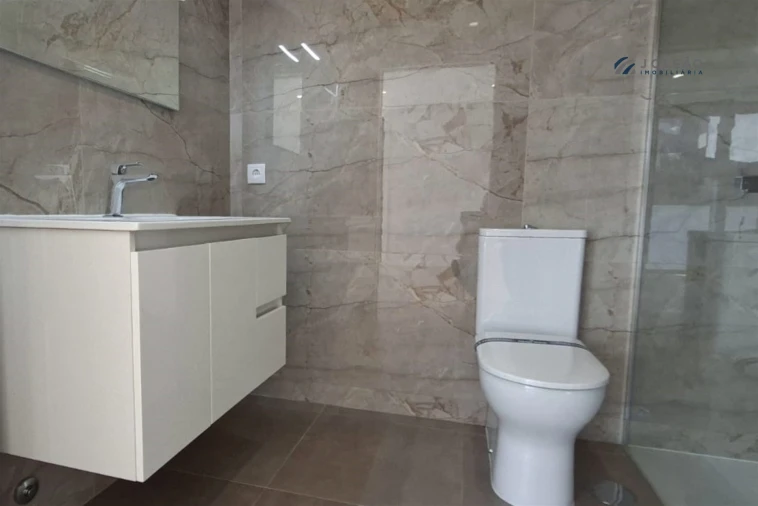 Apartamento T3 para Venda em Campo e Sobrado Foto 24