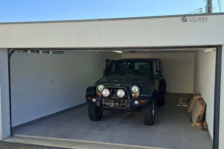 Apartamento T3 para Venda em Campo e Sobrado Foto 36