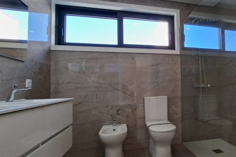 Apartamento T3 para Venda em Campo e Sobrado Foto 27