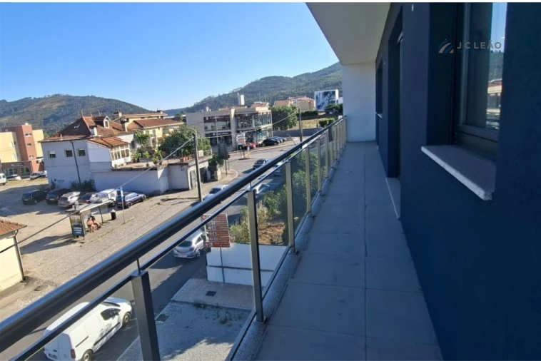 Apartamento T3 para Venda em Campo e Sobrado Foto 14