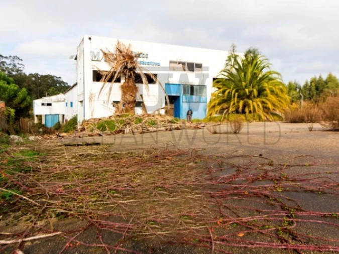 Armazém para Venda em Maceira Foto 2