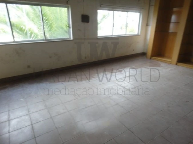 Armazém para Venda em Maceira Foto 5