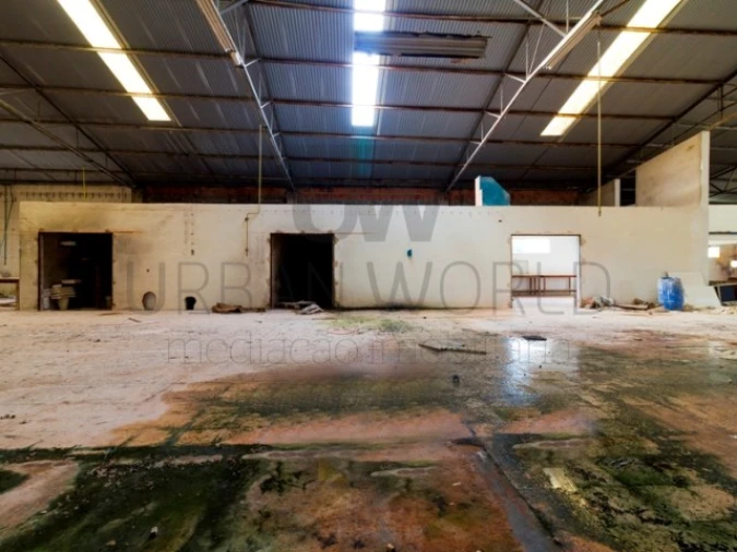 Armazém para Venda em Maceira Foto 8