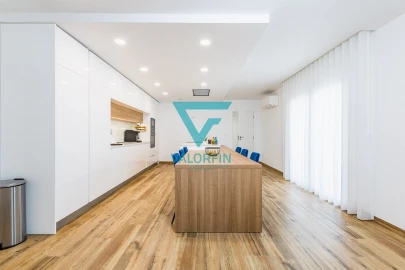 Moradia T4 para Venda em Marrazes e Barosa