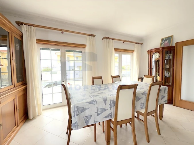 Moradia T4 para Venda em Serra D'El-Rei Foto 15