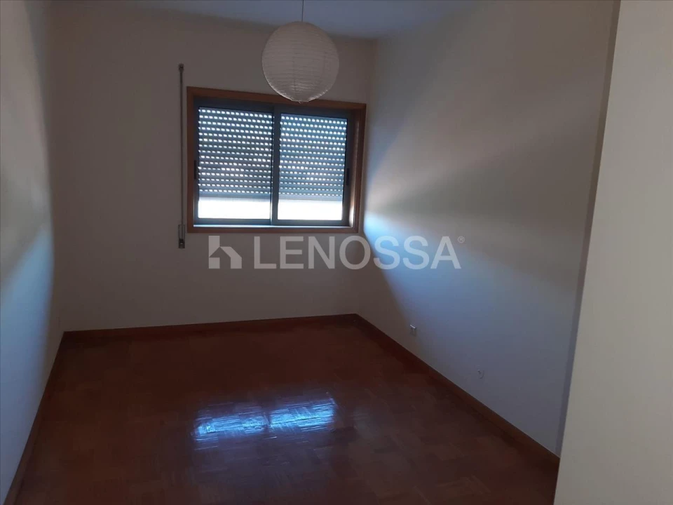 Apartamento T3 para Venda em Rio Tinto Foto 13